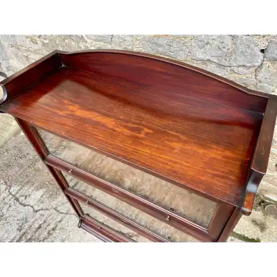 Mahagoni Bücherschrank antik