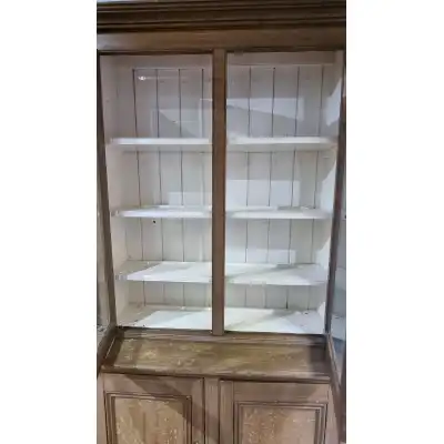 Antiker Küchenschrank