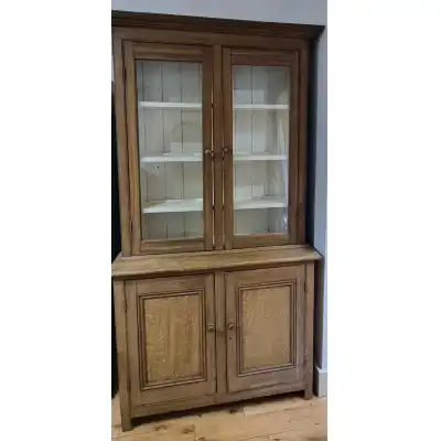 Antiker Küchenschrank