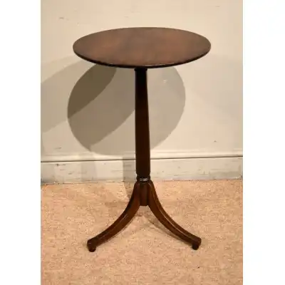 Antiker Beistelltisch