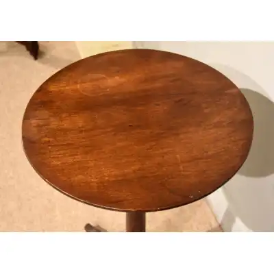 Antiker Beistelltisch