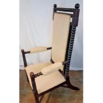 Armlehnenstuhl Antik