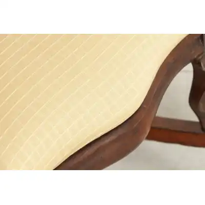 Antiker Viktorianischer Mahagoni-Schaukelstuhl