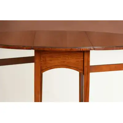 Klapptisch mit Intarsien