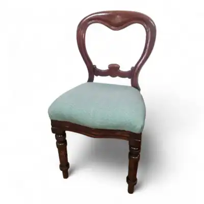 Antike Esszimmerstühle