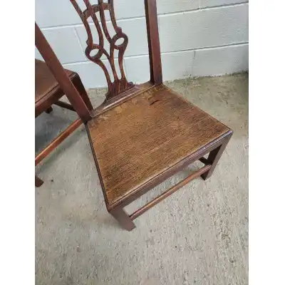 Antike Esszimmerstühle