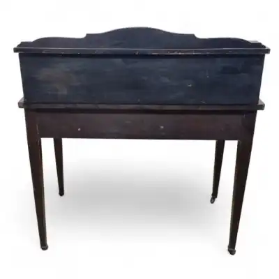 Mahagoni Schreibtisch