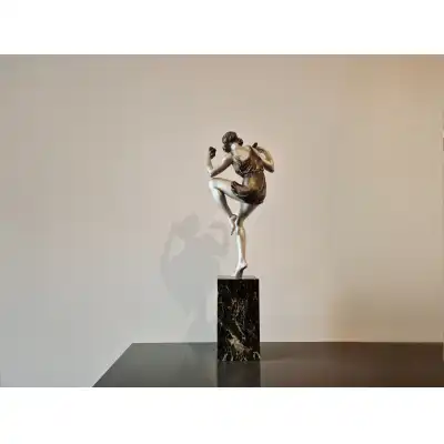 Art Deco Bronzefigur