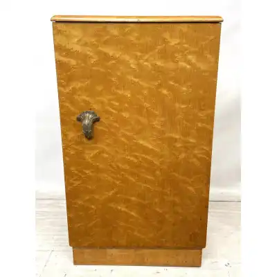 Art Deco Beistellschränkchen