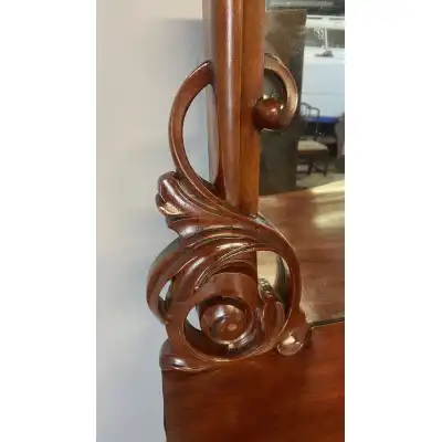 Sideboard mit Spiegel