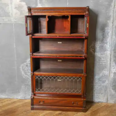 Globe Wernicke Antik