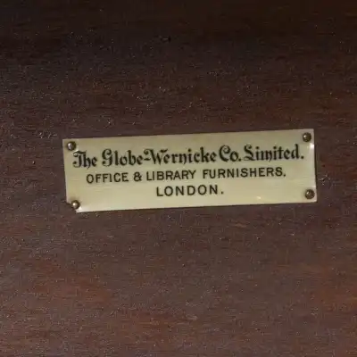 Globe Wernicke Antik