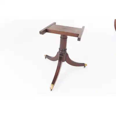 Ovaler Esstisch Antik mit Säulen 