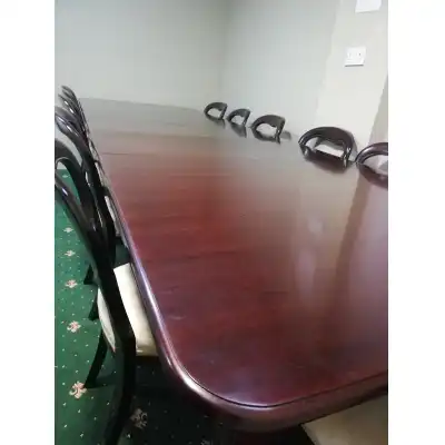 Großes Esszimmer Set - Dining Table und Stühlen