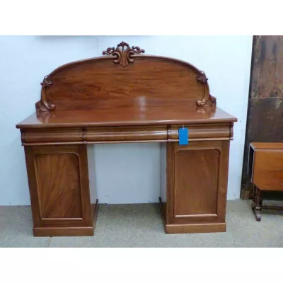Original Viktorianisches Sideboard aus massivem Mahagoni