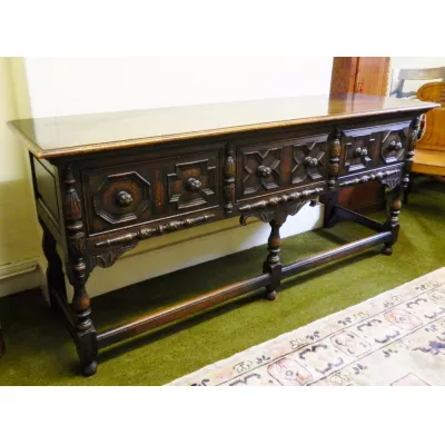 Massives Eichen Sideboard 1920 in Jacobean Stil