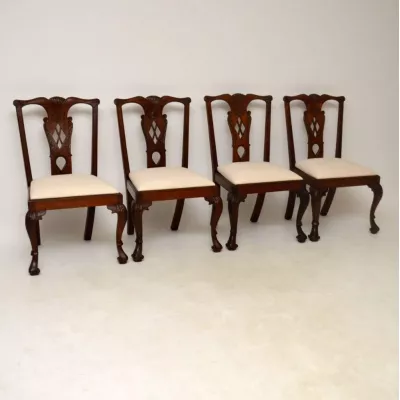 Vier schöne Esszimmerstühle Chippendale-Stil original von 1890 aus Mahagoniholz