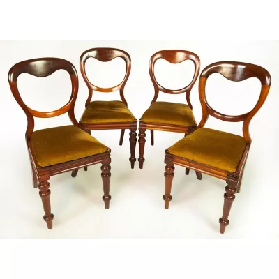 4-teiliges antikes Stuhlset, original 1870
