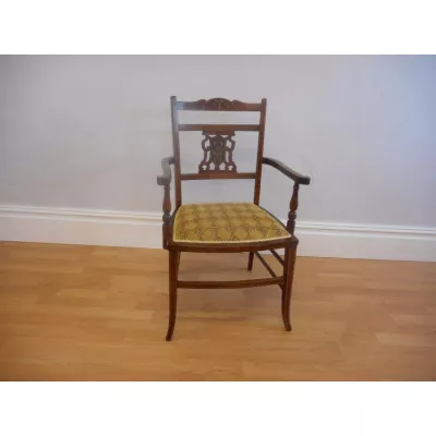 Stilvoller original edwardianischer Sessel aus Buche und Birke antik
