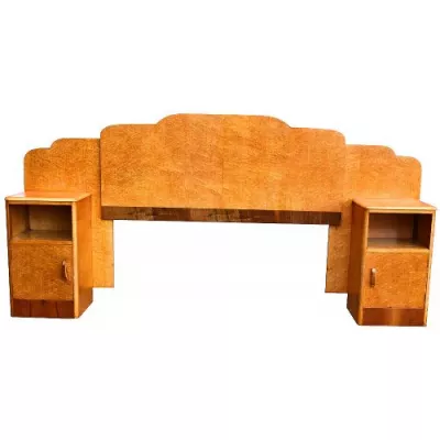1930er Jahre Art-Deco-Odeon Doppelbett aus Nussbaum