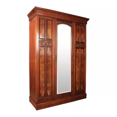 Figurierter Nussbaum-Kleiderschrank von ca. 1890