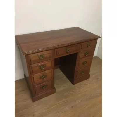 Toller Schreibtisch aus Nussbaumholz aus dem 19.JH