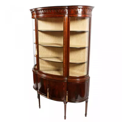 Hepplewhite Mahagoni Vitrine von ca. 1910