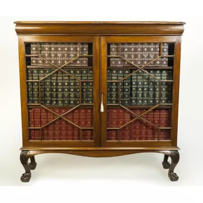 Mahagoni zweitüriges Bücherregal von ca. 1900
