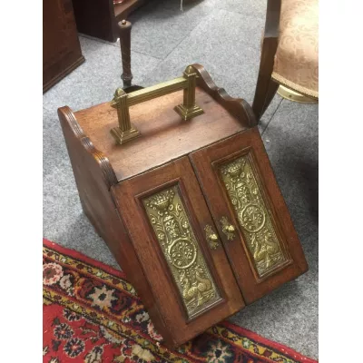 Arts and crafts Messing und Mahagoni Kohle Box von ca. 1895