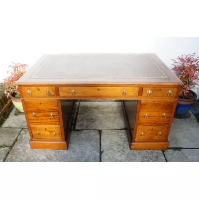 Viktorianischer Mahagoni Massivholz Schreibtisch antik 1850