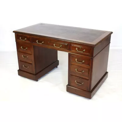 Edwardianischer antiker Nussbaum Twin Pedestal Desk original antik