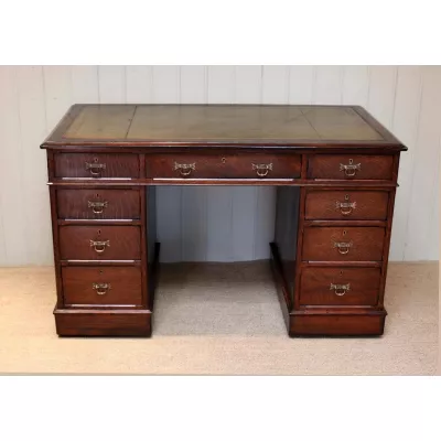Edler antiker Pedestal Desk, Eiche, England 1900