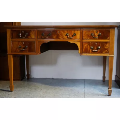 Robuster Mahagoni Schreibtisch, 5 Schubladen, Original 1930