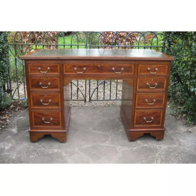 Edwardian Intarsien Mahagoni-Podest Schreibtisch von ca. 1910