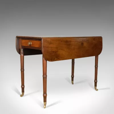 Antiker Georgischer Pembroke Tisch aus Mahagoni von ca. 1820