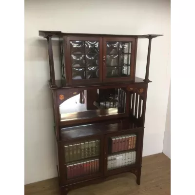 Intarsien Mahagoni Art Nouveau Liberty Stil Vitrine aus dem 19.JH