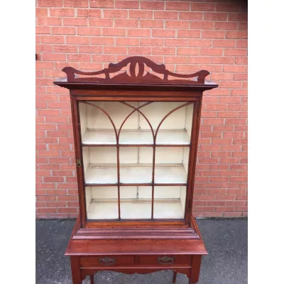 Schöne original viktorianische antike Vitrine aus Massivholz englisch