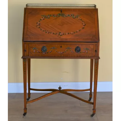 Edwardianischer bemalter Sekretär aus Satinholz von ca. 1910