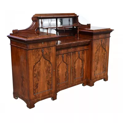 Regency Mahagoni Sideboard mit vier Türen von ca. 1835