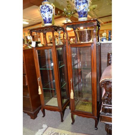 Pair edwardian mahogany  Vitinen 1910 Massivholz