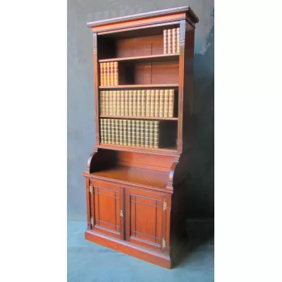 Schönes Viktorianisches Bücherregal aus Nussbaum von ca. 1880