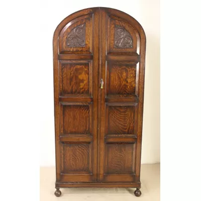 Kuppel Eichen Kleiderschrank von ca. 1920