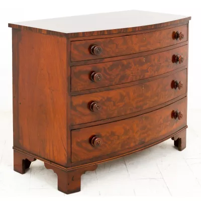 Früh viktorianische Bogenfront Kommode von ca. 1850