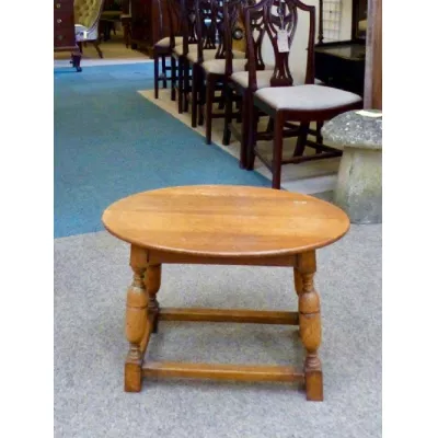 Original antiker englischer Beistelltisch Kaffeetisch Eiche massiv 1920
