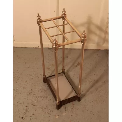 Viktorianischer antiker Messing und Gusseisen Spazierstockständer Schirmständer Garderobe original 1850