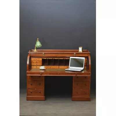 Antiker Englischer Viktorianischer Pedestal Schreibtisch mit Klappe von ca. 1870