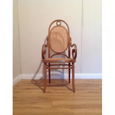 Antiker Englischer Armstuhl Stuhl Bugholz mit Sitz und Rücken aus Cane von ca. 1930