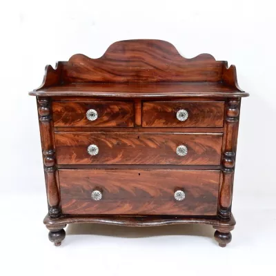 Antike Original Englische Falsche Mahagoni Kommode von ca. 1870