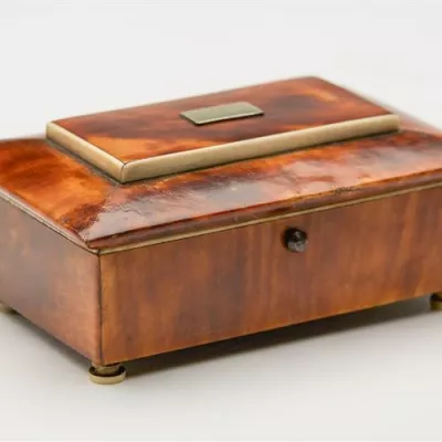 Seltener georgianischer Miniatur Schatulle aus Schildpatt aus dem 18.JH