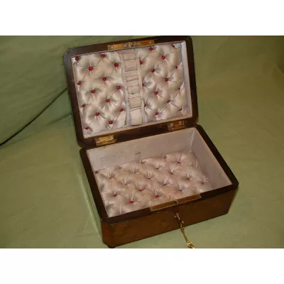Antike Original Maple + Boulle-Stil Intarsienbox Truhe von ca. 1870